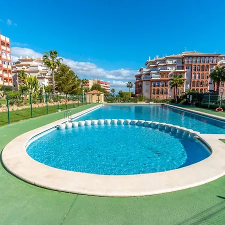 Modern 2 Bed In Torrievieja Apartamento *