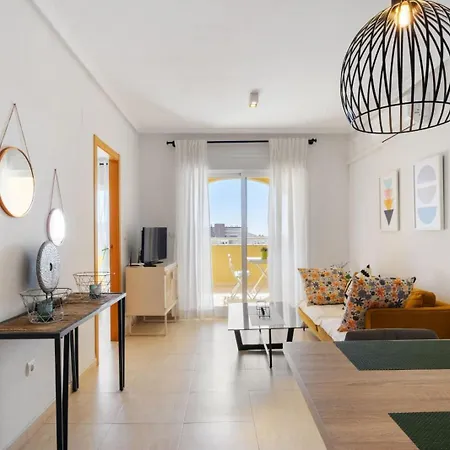 Modern 2 Bed In Torrievieja Apartment