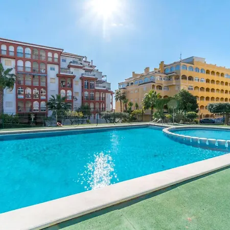 Modern 2 Bed In Torrievieja Apartment