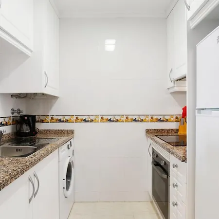 Modern 2 Bed In Torrievieja Apartamento *